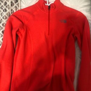 North face sweater